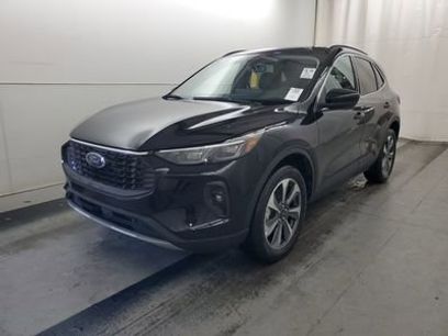 Used 2025 Ford Escape Platinum