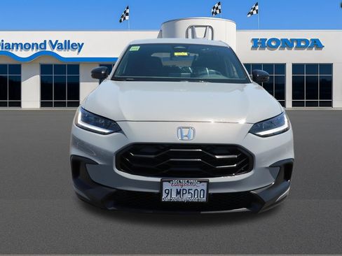 Used 2024 Honda HR-V Sport image 2