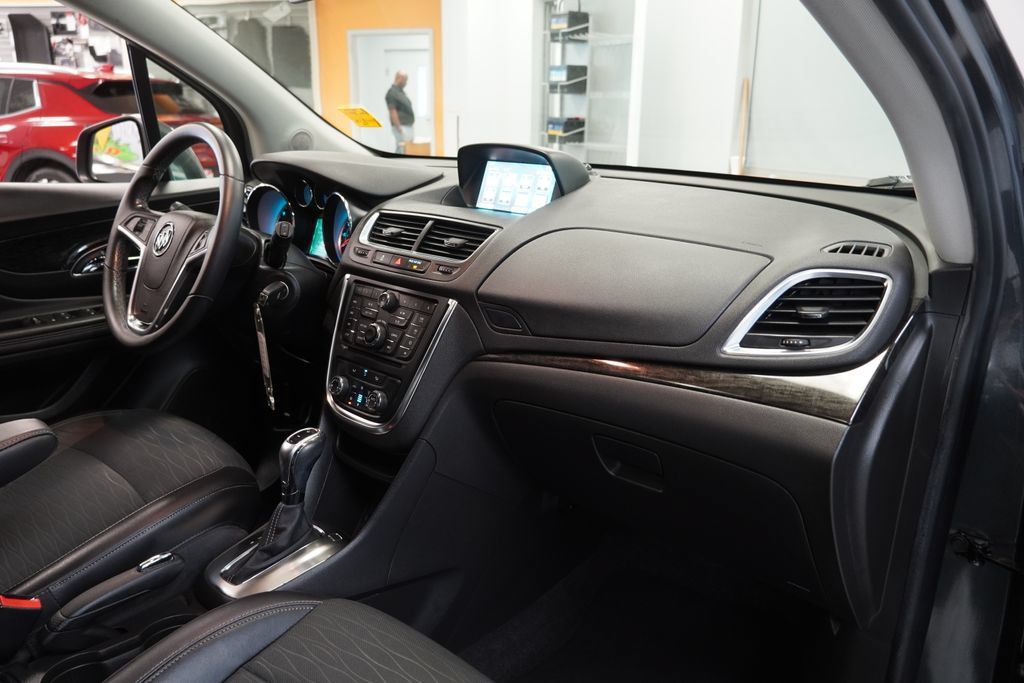 Used 2016 Buick Encore Convenience AWD/4WD image 36