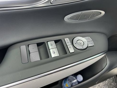 New 2026 Genesis GV70 2.5T Advanced AWD/4WD image 24