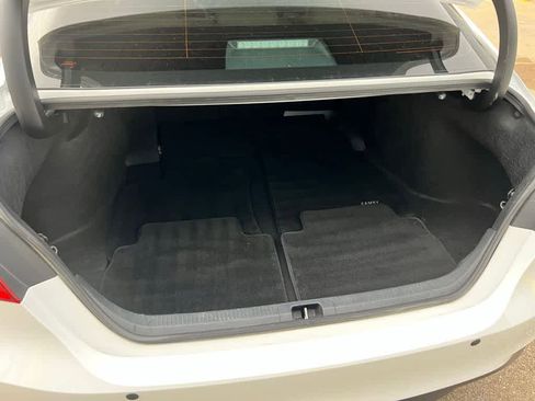 Used 2023 Toyota Camry LE image 21