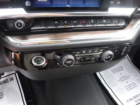 Used 2023 Chevrolet Silverado 1500 LT image 17