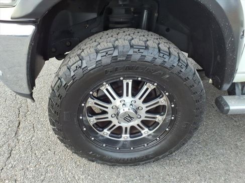 Used 2018 RAM 2500 Laramie image 10