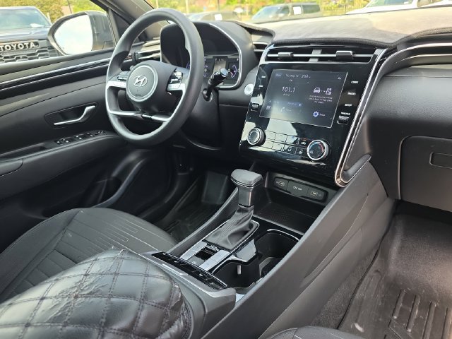 Used 2023 Hyundai Santa Cruz SEL AWD/4WD image 16