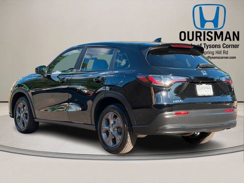 Used 2026 Honda HR-V LX image 3