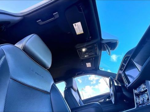 Used 2023 GMC Yukon Denali image 22