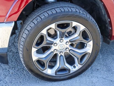 Used 2019 RAM 1500 Limited image 7