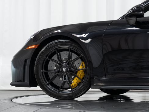 Used 2026 Porsche 911 GT3 RWD image 47