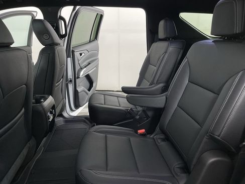 New 2026 Chevrolet Traverse LT w/ Sun and Wheel Package image 25