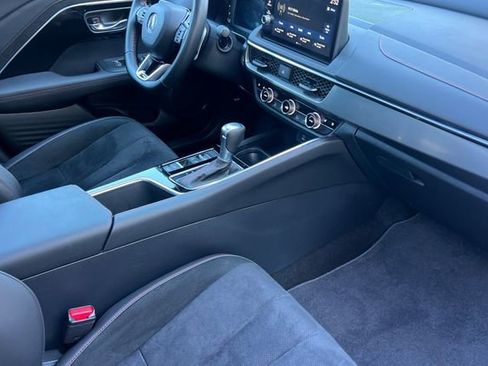 Certified 2025 Acura ADX A-Spec image 18