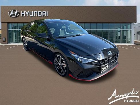 Used 2022 Hyundai Elantra N w/ Preferred Accessory Package FWD image 7
