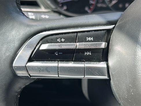 Used 2021 MAZDA CX-30 AWD 2.5 S w/ Premium Package image 22