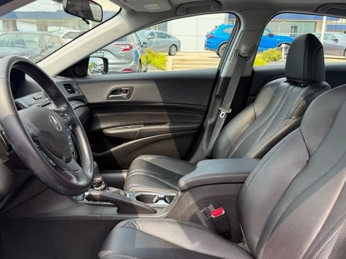 Used 2019 Acura ILX FWD image 8