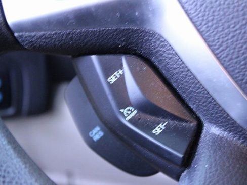 Used 2013 Ford Focus SE w/ Super Fuel Economy (SFE) Pkg image 10