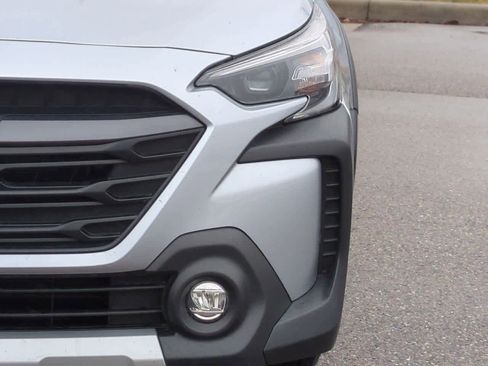 Used 2023 Subaru Outback Touring image 10