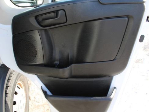 Used 2018 RAM ProMaster 2500 image 7