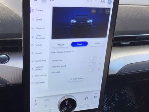 Certified 2022 Ford Mustang Mach-E Select w/ Comfort/Technology Package image 24