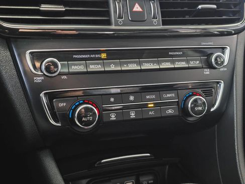 Used 2019 Kia Optima S w/ S Panoramic Sunroof Package image 29