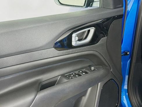 New 2026 Jeep Compass Latitude AWD/4WD image 15