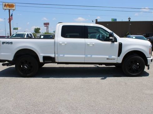 Used 2023 Ford F250 Lariat w/ Lariat Ultimate Package AWD/4WD image 4