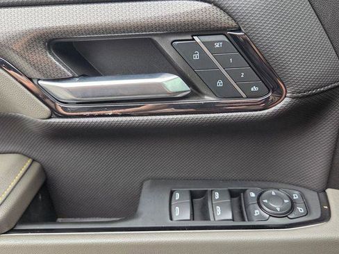 Certified 2024 Chevrolet Silverado 1500 ZR2 w/ Technology Package image 42