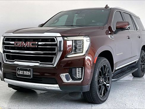Used 2022 GMC Yukon SLT w/ SLT Luxury Package AWD/4WD image 12