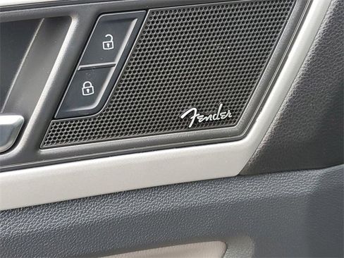 Used 2022 Volkswagen Atlas SEL Premium image 24