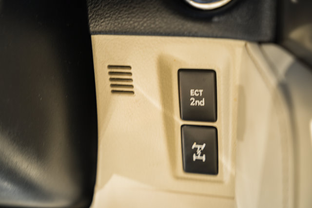 Used 2022 Lexus GX 460 Premium w/ Premium Plus Package AWD/4WD image 23