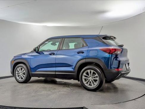 Used 2021 Chevrolet TrailBlazer LS image 4