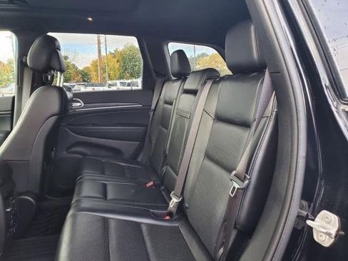 Used 2021 Jeep Grand Cherokee Limited w/ Luxury Group II image 11