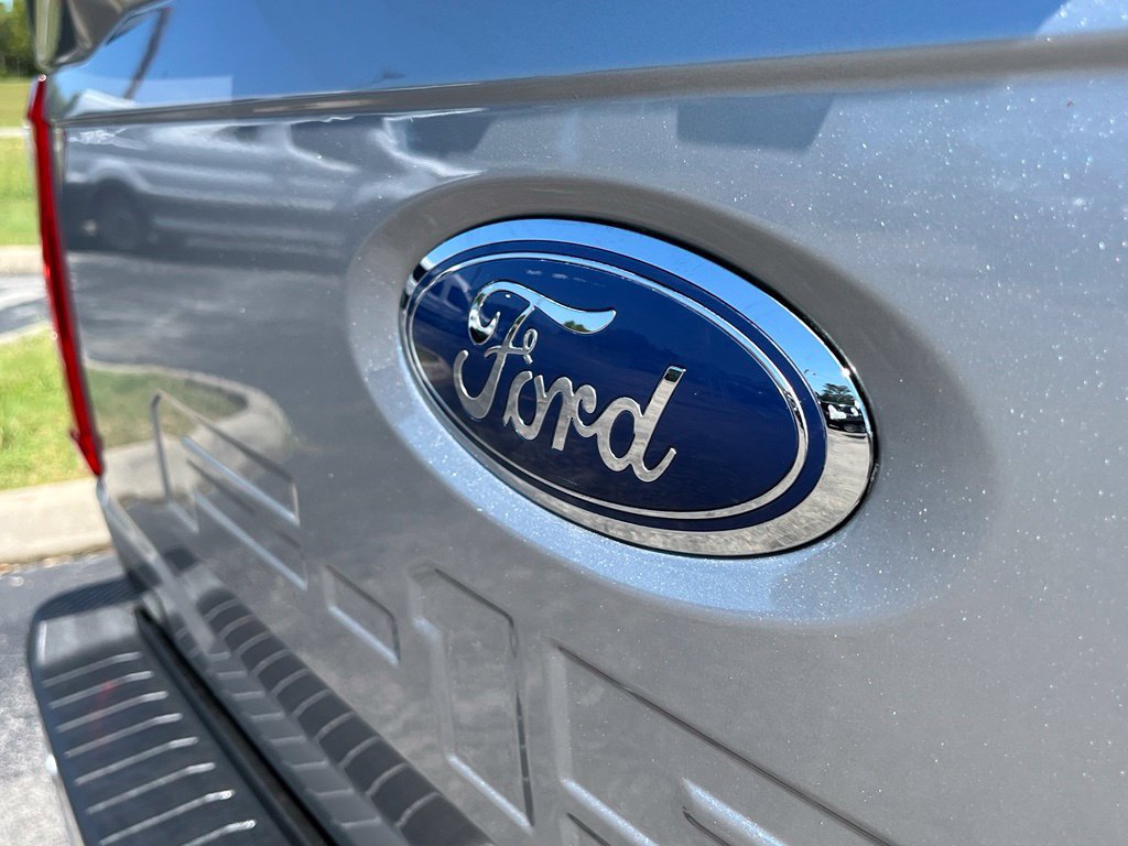 Used 2021 Ford F150 XLT w/ Equipment Group 302A High AWD/4WD image 12