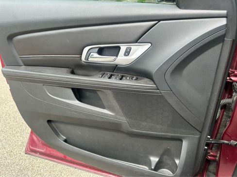 Used 2016 GMC Terrain SLE AWD/4WD image 17
