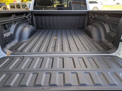 New 2026 RAM 1500 Express image 27