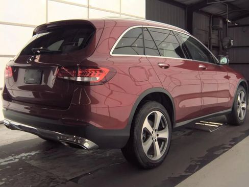 Used 2016 Mercedes-Benz GLC 300 w/ Multimedia Package image 4