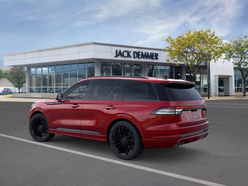 New 2026 Lincoln Aviator Reserve w/ Jet Appearance Package AWD/4WD image 4