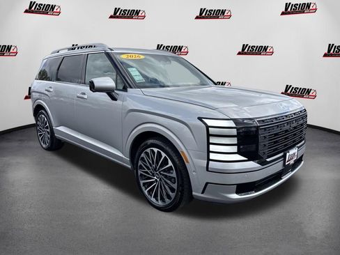 Used 2026 Hyundai Palisade Calligraphy AWD/4WD image 3