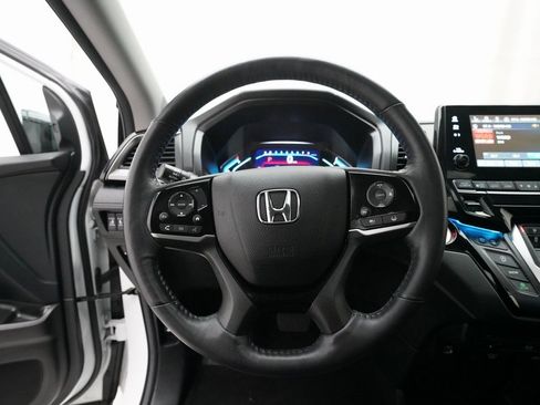 Used 2024 Honda Odyssey Elite image 4