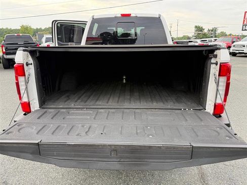 Used 2019 Ford F250 Lariat w/ Lariat Ultimate Package image 18