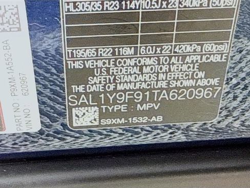 New 2026 Land Rover Range Rover Sport SV AWD/4WD image 34
