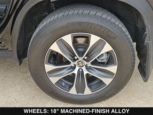 Used 2022 Toyota Highlander XLE image 33