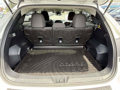 Used 2024 Subaru Crosstrek 2.0i Premium AWD/4WD image 32