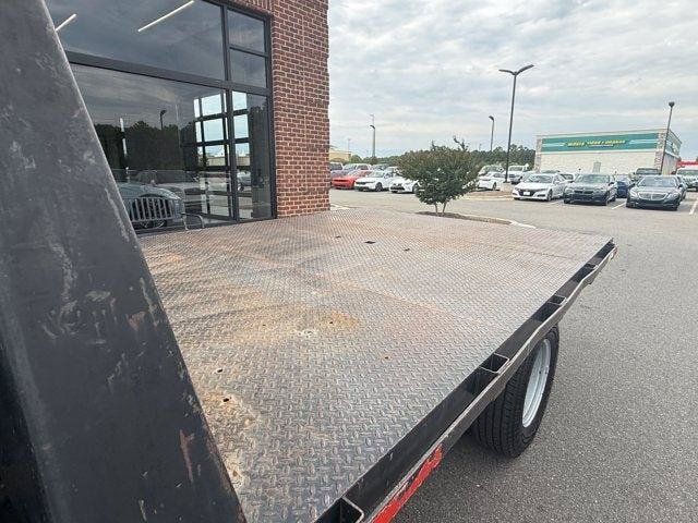 Used 2017 GMC Sierra 3500 2WD Regular Cab image 12