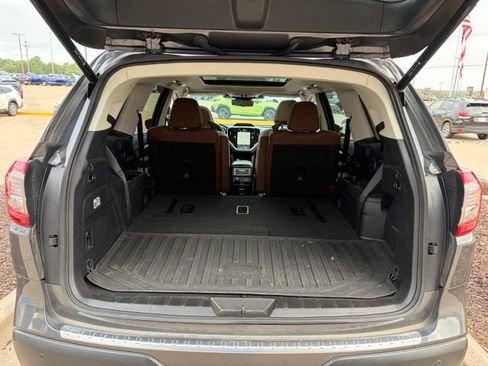 Used 2024 Subaru Ascent Touring w/ Popular Package #2 AWD/4WD image 21