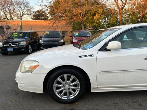 Used 2011 Buick Lucerne CXL w/ Driver Confidence Package image 20