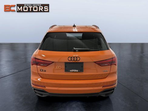 Used 2023 Audi Q3 2.0T Premium Plus w/ Premium Plus Package image 5