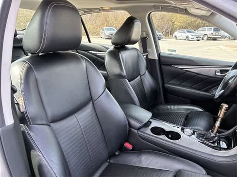 Used 2016 INFINITI Q50 Red Sport 400 image 24