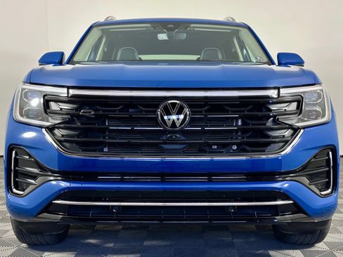 Used 2025 Volkswagen Atlas SEL Premium R-Line AWD/4WD image 24
