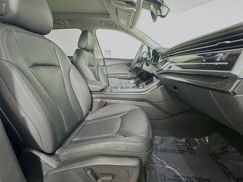 Used 2023 Audi Q7 3.0T Premium Plus image 8