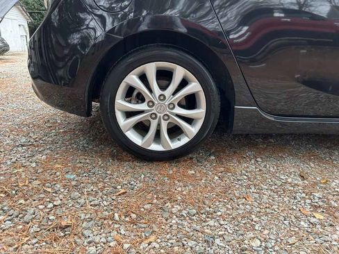 Used 2010 MAZDA MAZDA3 s Sport image 19