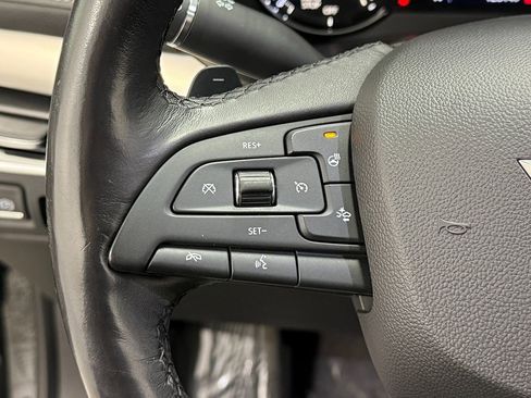 Used 2019 Cadillac XT4 Premium Luxury image 16